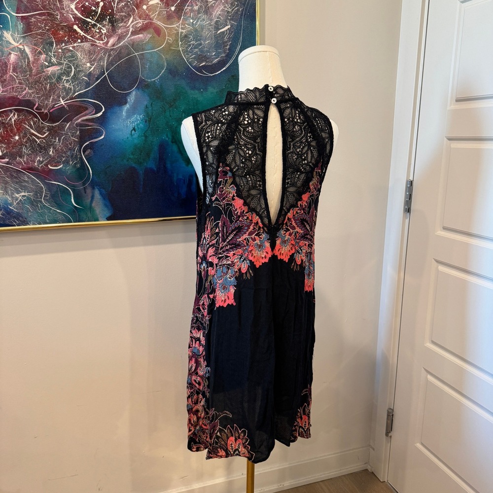 Free People Intimately Black Floral Paisley Lace Mock Neck Mini Dress Medium EUC - Picture 5 of 7